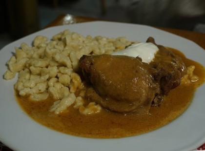 Tegnap csirkepaprikást ettünk a Balatoni nyaralásunkon, a szakácsnak üzennék