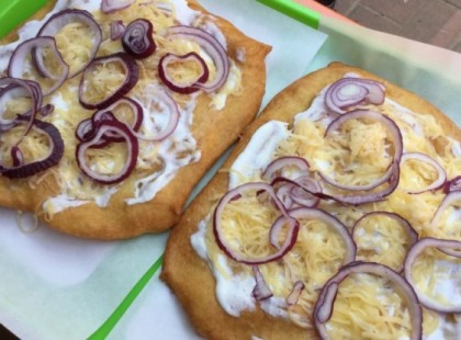 Hétvégén Balatonon jártunk, de ezt a lángost megemlegetjük még sokáig!Ezt üzenem a szakácsnak!