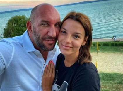 Gólyahír! Videón Berki Mazsi kisbabája,elbűvölőn mozog a pici