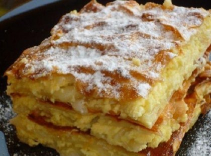 Drága nagymamám híres túrós pitéje: mire megitta a kakaóját, ki is sült!