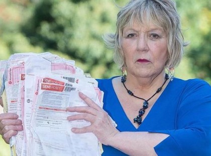 68 évesen repdesett a boldogságtól, amikor a 38 éves férfi megkérte a kezét… Ám nem kellett sokat várni, hogy óriási pofont kapjon az élettől!