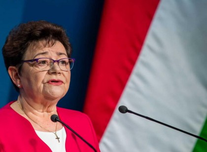 ITT A HIDEGZUHANY A NYAKUNKBA! MEGVAN A DÁTUM! :Itt holnaptól újra KÖTELEZŐ LESZ A MASZKVISELÉS MAGYARORSZÁGON,HA TETSZIK HA NEM !