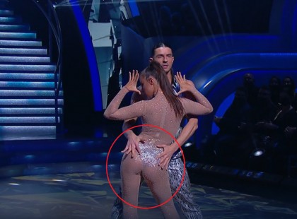 Dancing with the Stars :Tóth Andi hatalmasat villantott! Ruháját habár táncra tervezték, így is hamar olyat mutatott, amit biztosan nem tervezett.