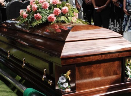 MOST érkezett A NAGY PORT KAVART BEJELENTÉS! DÖNTÖTT az egyház: Így változnak temetés és a keresztelő szabályai hazánkban 2022 JANUÁR 1-TŐL! MINDENKIT ÉRINT!! FONTOS!!