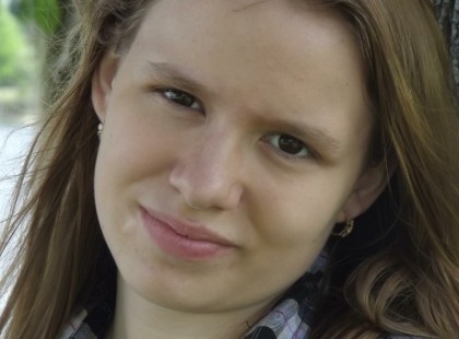 A fiatal lány autó balesetben életét vesztette. A hatóság megrendítő dolgot talált az okostelefonján