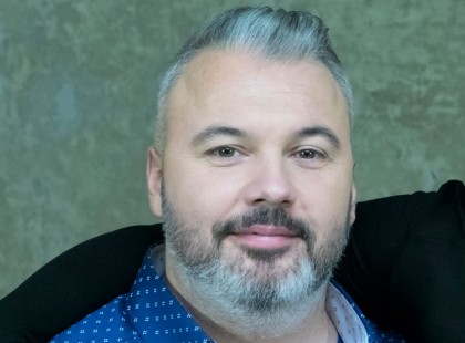 Dombóvári István élet halál között! Elkapta a koronavírust..pár hónapos kisfiuk is elkapta