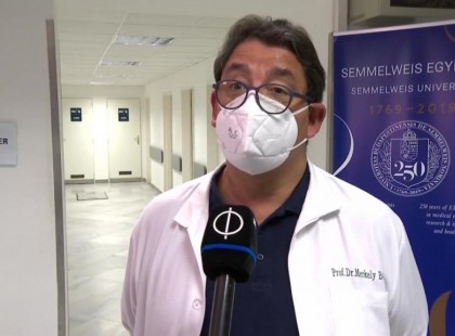 Gyerekek ez nem vicc !1 perce jött a hír! Dr Merkely Béla figyelmeztetése: A híres magyar orvos, olyat döbbenetes dolgot mondott a koronavírus ellenni védőoltásról, hogy……Ha lesz ezek után, aki….