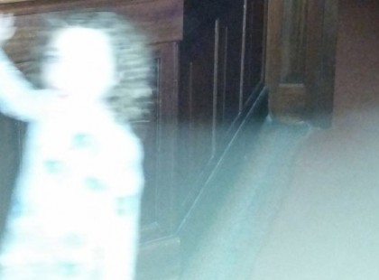 5 jel, hogy elhunyt szerettünk el akar valamit mondani nekünk