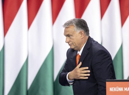 Orbán tájékoztatta a nyugdíjasokat, hogy ha van miből adni, ő szívesen ad nekik