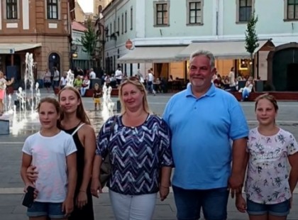 Lélegeztetőre került, 30 perc múlva meghalt a Nagy család feje.. 3 gyermeket hagyott maga után..