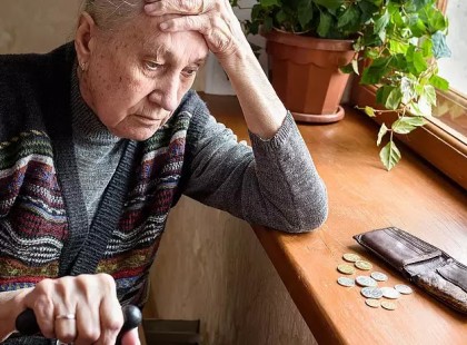 Örömhír a nyugdíjasoknak, érkezik az emelt nyugdíj, van aki 2500 forinttal kap többet.