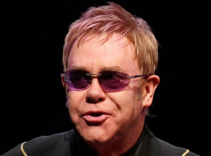 Itt a vége! Drámai hír jött Elton Johnról! Nagy sajnálattal jelentjük be, de kénytelenek vagyunk.....