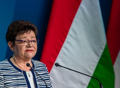 Itt a rossz hír– Ekkor tetőzik az ötödik hullám Magyarországon, ez vár ránk hamarosan >> Ekkor lesz a legtöbb fertőzött és a legtöbb elhunyt! >>>