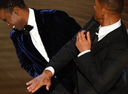 ÓRIÁSI BALHÉ ÉS BOTRÁNY AZ OSCARON:Élőben verte pofán Will Smith a felesége kopaszságán viccelődő Chris Rockot, ITT VAN RÓLA A VIDEÓ