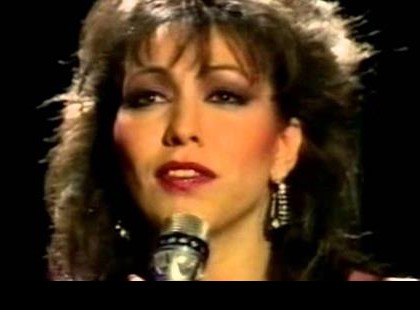 Emlékeztek erre a zeneszámra? 1984-es év egyik legnagyobb sikere volt! Elárasztott a sok emlék, mikor felcsendült