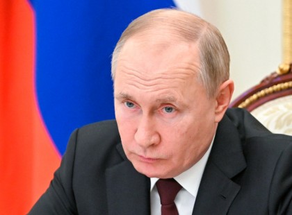 Elfogott orosz pilóta üzent Putyinnak: „Állj le, már rég elvesztettük a háborút”