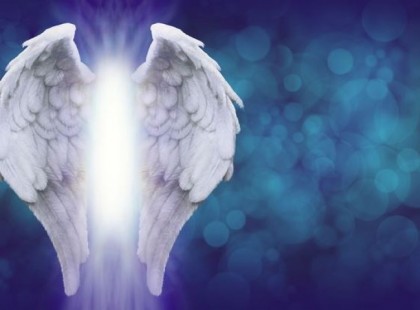 Az őrangyalod ott van melletted, ha ezt a 3 jelet tapasztalod