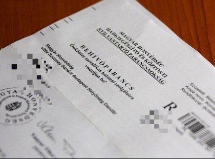 Hadkötelezettség Magyarországon és az EU-ban: itt vannak a legfontosabb tudnivalók a bevonulásról!