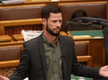 Tordai Bence országgyűlési képviselő : Kezdjük meg a direkt fegyverszállítást Ukrajnának!