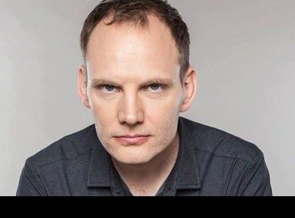 ÉG ÖNNEL MŰVÉSZÚR!Bödőcs Tibortól kell búcsúznunk… Facebookon  jelentették be a  hírt....