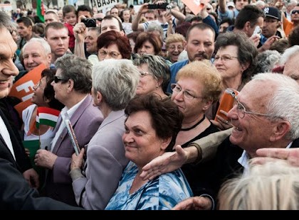Váratlan bejelentést tettek: nagy ajándékot kapnak a nyugdíjasok, ekkor kell figyelni a postaládájukat!