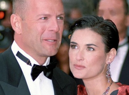Szívszorító üzenet jött a volt feleségtől. Demi Moore most is törődik a komoly betegséggel küzdő exével, Bruce Willis-szel