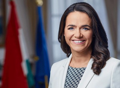 MEGMUTATTA ESKÜVŐI KÉPÉT NOVÁK KATALIN : ÍGY NÉZETT KI MENYASSZONYKÉNT VERES ISTVÁN ATTILA OLDALÁN!