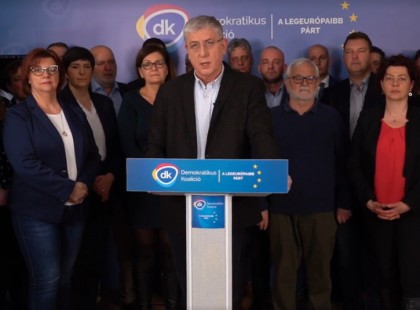 Levontam a megfelelő konzekvenciákat - írta a DK elnöke.Lemondott Gyurcsány Ferenc