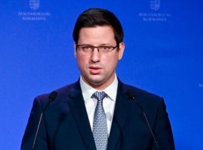 GULYÁS GERGELY KEMÉNYEN ODAMONDOTT AZ EU-NAK: “AZ UNIÓ VONJA VISSZA KORÁBBI DÖNTÉSEIT, NE FOGADJON EL OLYAN SZANKCIÓT, AMELY…”