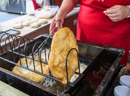 Szegénység? Milyen szegénység? Havi nettó 800 ezerért sem találnak embert a balatoni vendéglátósok