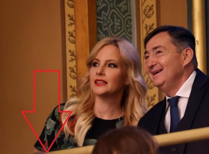 Várkonyi Andrea 20 milliós órával mutatkozott Mészáros Lőrinc oldalán!Ezt nézzétek