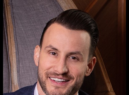 ÉG ÖNNEL MŰVÉSZÚR!Csutitól kell búcsúznunk….