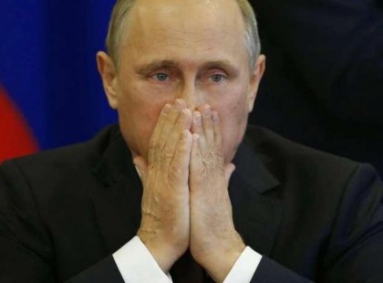 Putyin bocsánatot kért