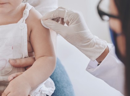 Döbbenet ami kiderült! Tragikus tévedés vagy szándékos terv? 30 millió embert oltottak be 