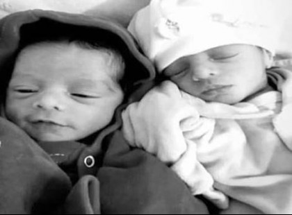 Egyedül hagyta pár percre a labradorral az ikerlányokat, majd szörnyű sikítást hallott