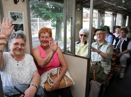 Nagyszerű hír a nyugdíjasok részére! Minden nyugdíjas örülhet ennek a nyugdíjemelésnek ! Mutatjuk a részleteket