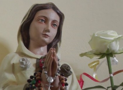 Égi figyelmeztetés? Sírnak a Mária-szobrok a pásztói templomban, senki nem érti mi történik