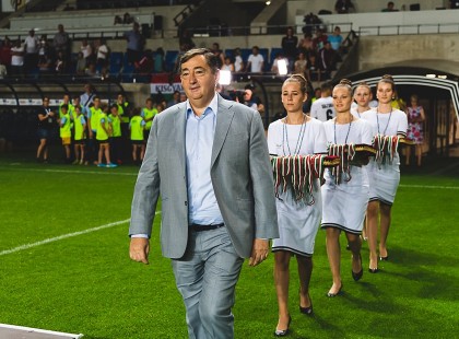 Mészáros Lőrinc lett az ország legszebb férfija egy szavazáson