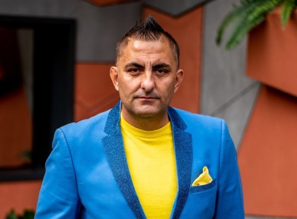 Eszméletlenül, begyógyszerezve találtak rá Győzikére.. hatalmas lehet a baj