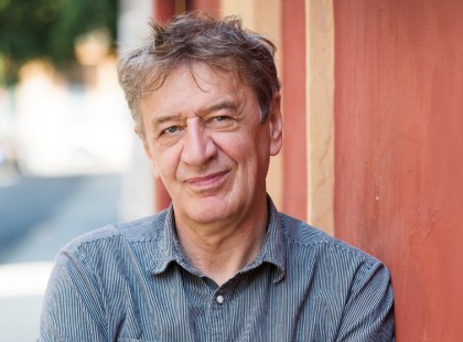 Ennyi Mucsi Zoltán nyugdíja, szörnyű helyzetben van, Ősztől már zsíros kenyérre sem futja…