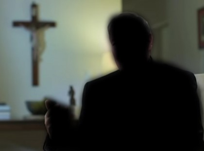 Gyerekek zaklattak bíborosokat – bekeményít a Vatikán !Sokévnyi hallgatás után kitálalt egy bíboros