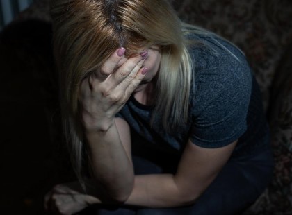 Vén tehénnek nevezett, aztán kinevetett, amikor azt mondtam neki, hogy ezért bosszút állok