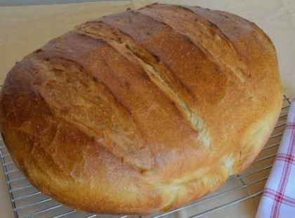 1 kg illatos, ropogós héjú kenyér, 3-4 perc munka, mindössze 225 forintért!