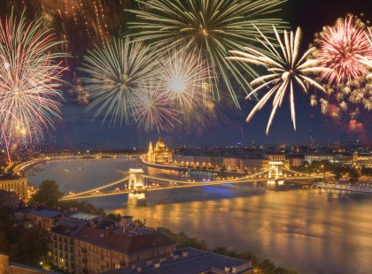 Elmarad a légiparáré! A várható időjárás miatt, valószínűleg a tüzijáték is