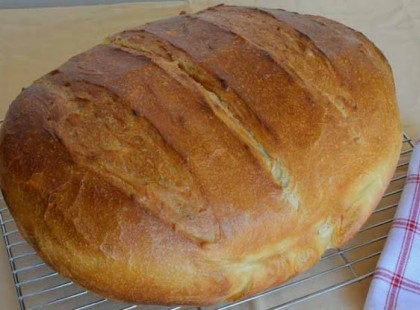 1 kg illatos, ropogós héjú kenyér, 3-4 perc munka, mindössze 225 forintért!