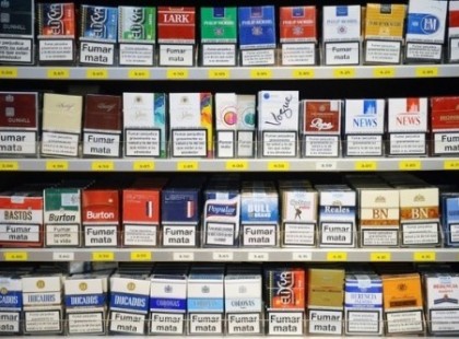 Hatalmas büntetést kapnak a dohányosok! Dohányosok figyelem – ez 150 ezer forintba fog kerülni – sokan nem tudják még! Terjeszd!