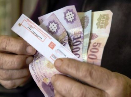 NAGY BUKTA JÖN Özvegyi nyugdíjnál!!! Olyan dolog derült ki, amit eddig senki nem sejtett >> Nagyon pofon lesz sok özvegynek!