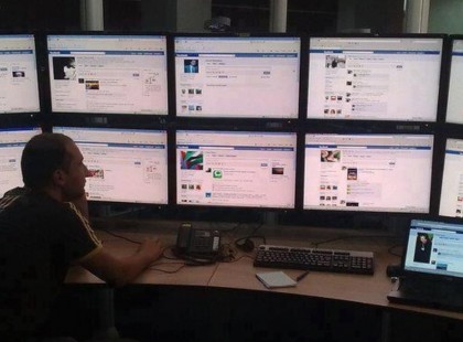 A kormány olyan technikai eszközt vásárolt Izraeltől , amivel Téged is megfigyelhetnek a Facebookon!?Gulyás Gergely miniszterelnökséget vezető miniszter a csütörtöki Kormányinfón újságírói kérdésre válaszolva...