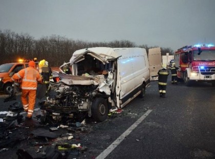 1 PERCE ÉRKEZETT: Súlyos baleset ! Közel 4 km-es a torlódás!A helyszínelés jelenleg is tart, a torlódás közel 4 kilométeres.
