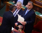 Botrány a parlamentben !Hatalmas pofont kapott Orbán!